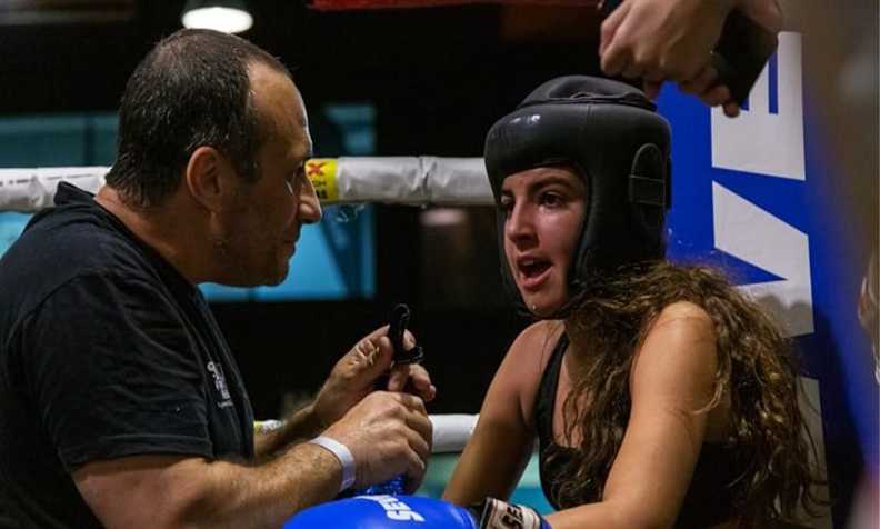Eordaialive.com - Τα Νέα της Πτολεμαΐδας, Εορδαίας, Κοζάνης Πέραμα: 12χρονη αθλήτρια πολεμικών τεχνών, εξουδετέρωσε τον Αλγερινό επίδοξο βιαστή της